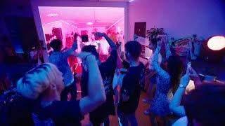 ADIÓS A LA MÚSICA EN LA MADRUGADA