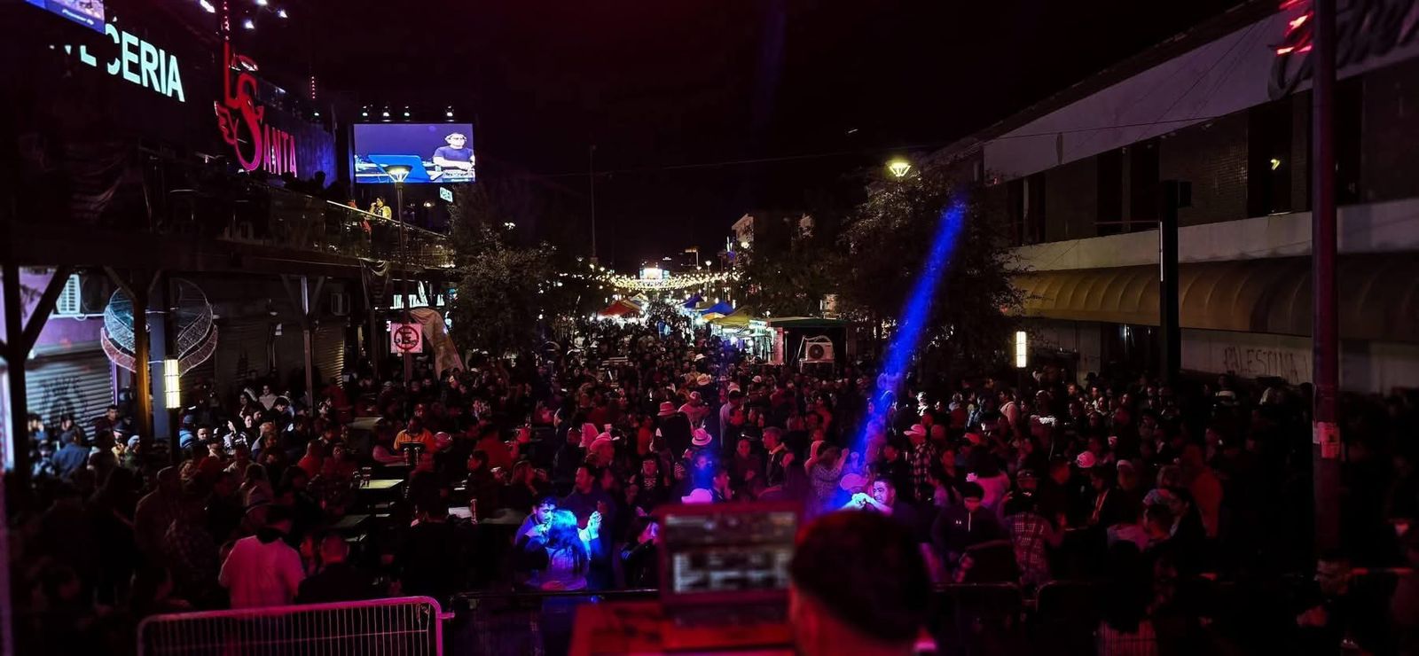 CERRARÁN LA AVENIDA JUÁREZ